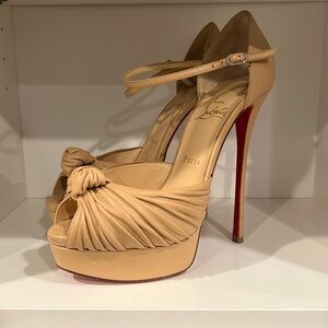 Christian Louboutin Marchavekel knotted pumps